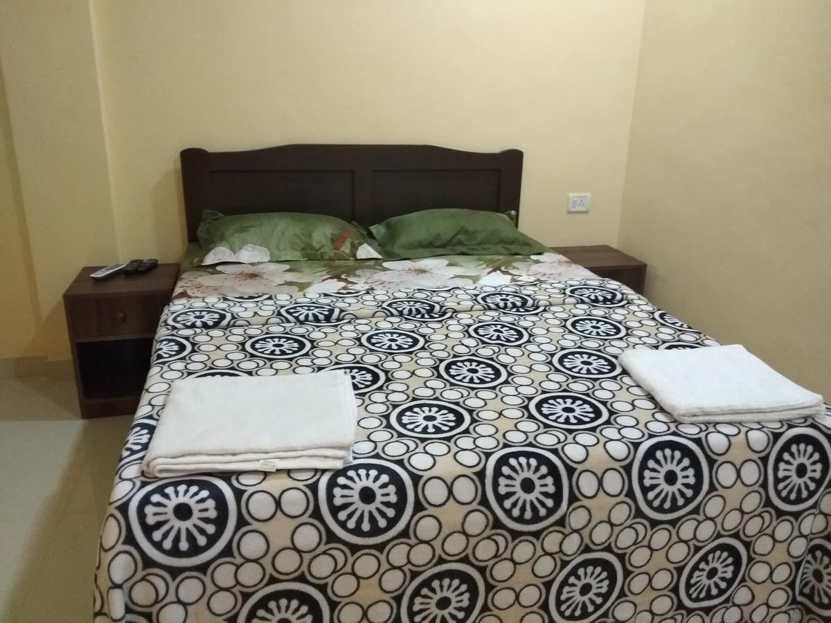 Hayden Guest House 卡兰古特 外观 照片